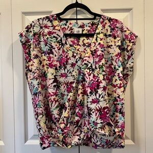 CAbi Women's Floral Spring Blouse - Size Medium